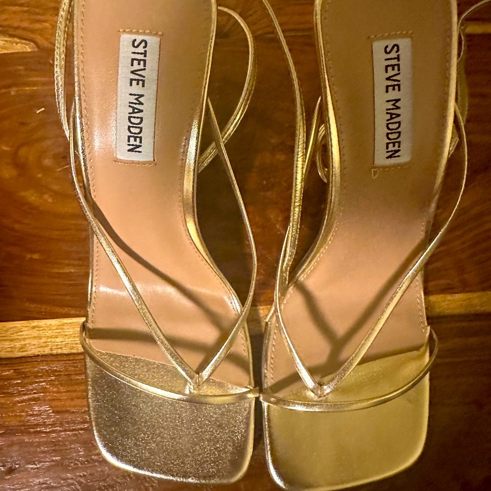 Steve Madden Annie Champagne Sandals - Gold